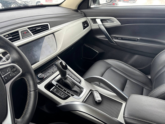 Geely Atlas Люкс + Yandex Auto, 2019 года, пробег 96000 км