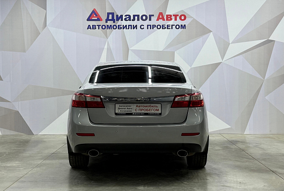 Renault Latitude Privilege, 2012 года, пробег 217598 км