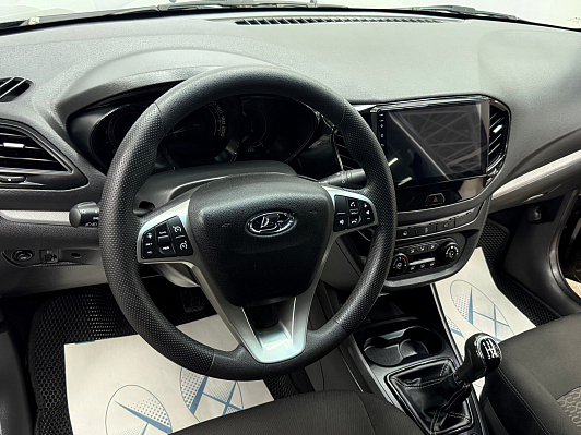 Lada (ВАЗ) Vesta Comfort Winter, 2018 года, пробег 101760 км