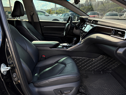 Toyota Camry, 2020 года, пробег 132221 км