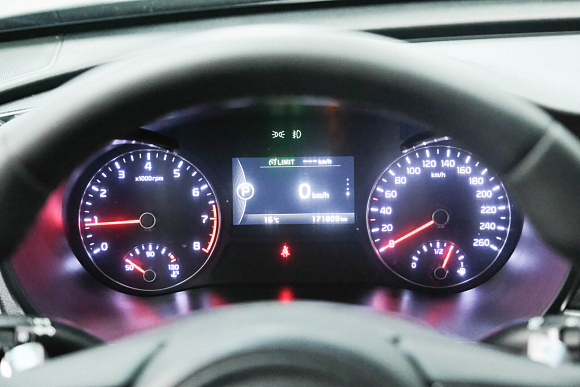 Kia Optima Luxe, 2018 года, пробег 171796 км