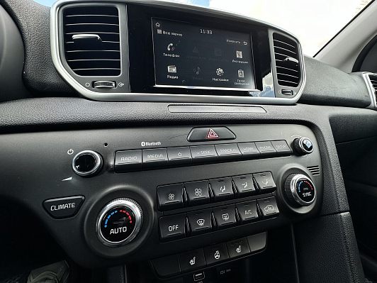 Kia Sportage Luxe, 2018 года, пробег 98000 км