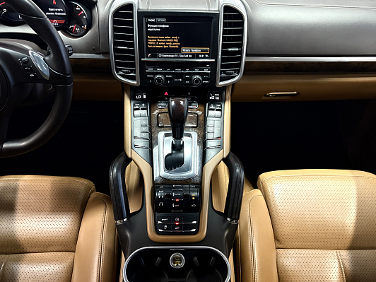 Porsche Cayenne, 2013 года, пробег 156117 км