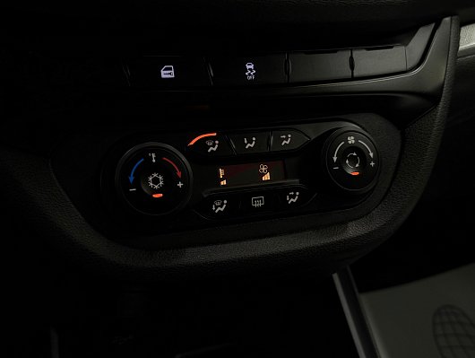 Lada (ВАЗ) Vesta Comfort, 2019 года, пробег 96359 км