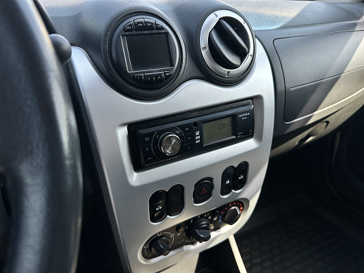 Renault Sandero, 2012 года, пробег 95500 км