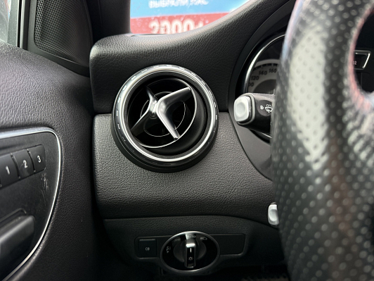 Mercedes-Benz GLA, 2015 года, пробег 197000 км