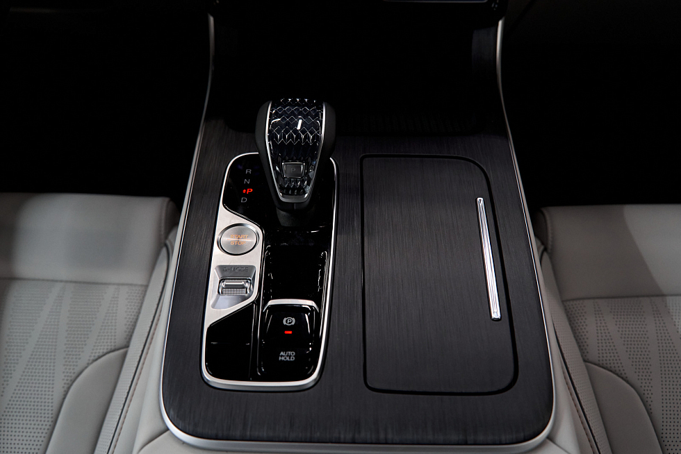 GAC GS8 GL (5 мест), серебряный