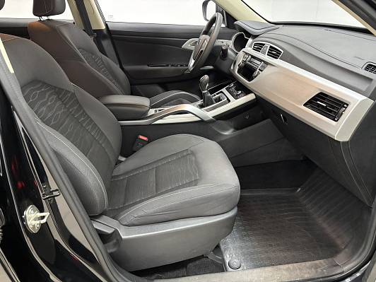 Geely Atlas Standard, 2020 года, пробег 68551 км