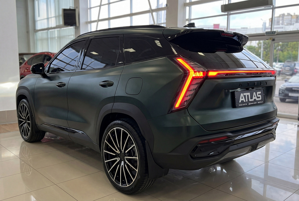 Geely Atlas Флагман, зеленый