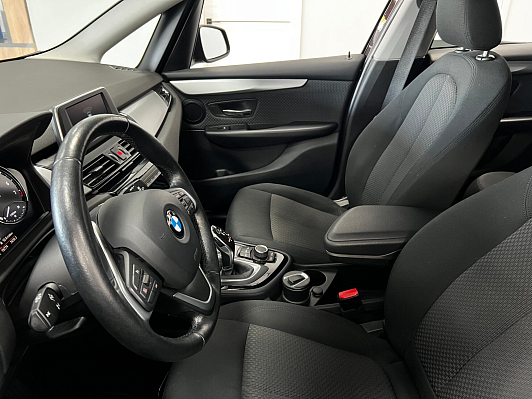 BMW 2 серии Active Tourer 218i Advantage Plus, 2019 года, пробег 76774 км