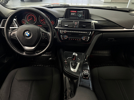 BMW 3 серии 318i Sport Line, 2017 года, пробег 193330 км