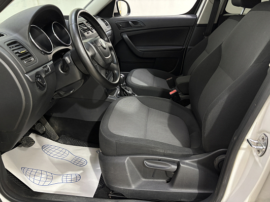 Skoda Yeti Active, 2012 года, пробег 141086 км