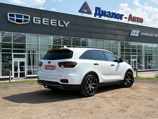 Kia Sorento Prestige, 2018 года, пробег 186000 км