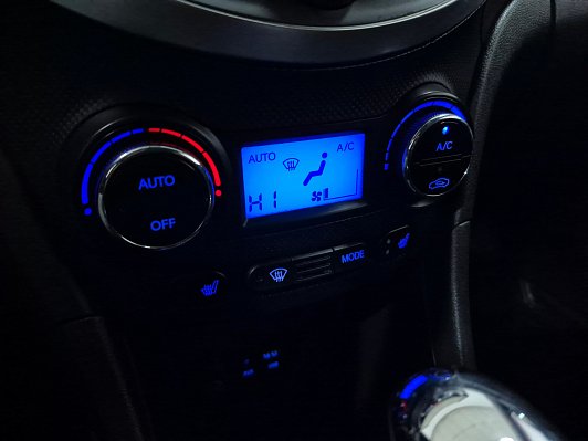 Hyundai Solaris Comfort, 2012 года, пробег 174047 км