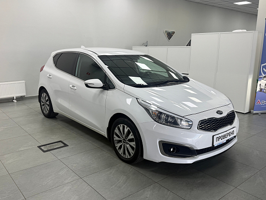 Kia Ceed Prestige, 2017 года, пробег 148256 км