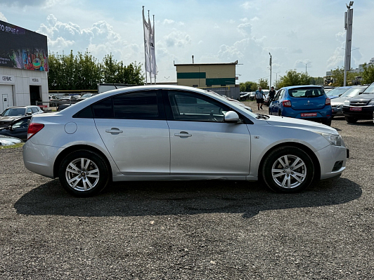 Chevrolet Cruze LS, 2012 года, пробег 197500 км