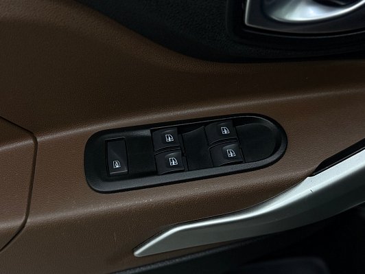 Lada (ВАЗ) XRAY Comfort, 2019 года, пробег 72619 км
