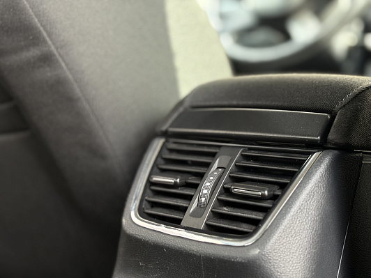 Skoda Octavia, 2013 года, пробег 233000 км