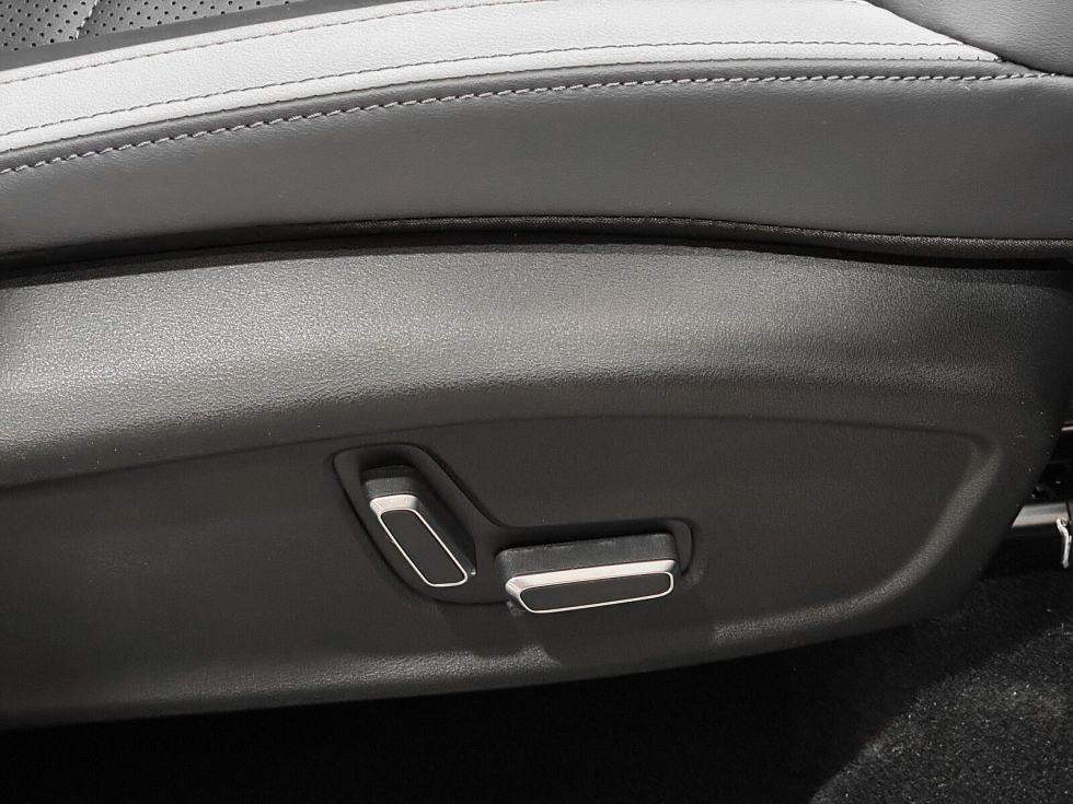 Geely Atlas Люкс, зеленый