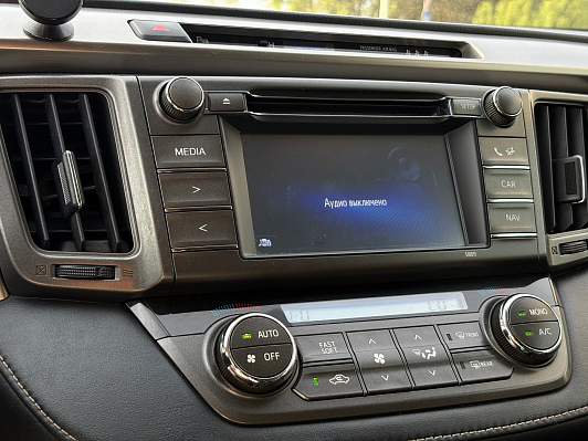 Toyota RAV4, 2015 года, пробег 114166 км