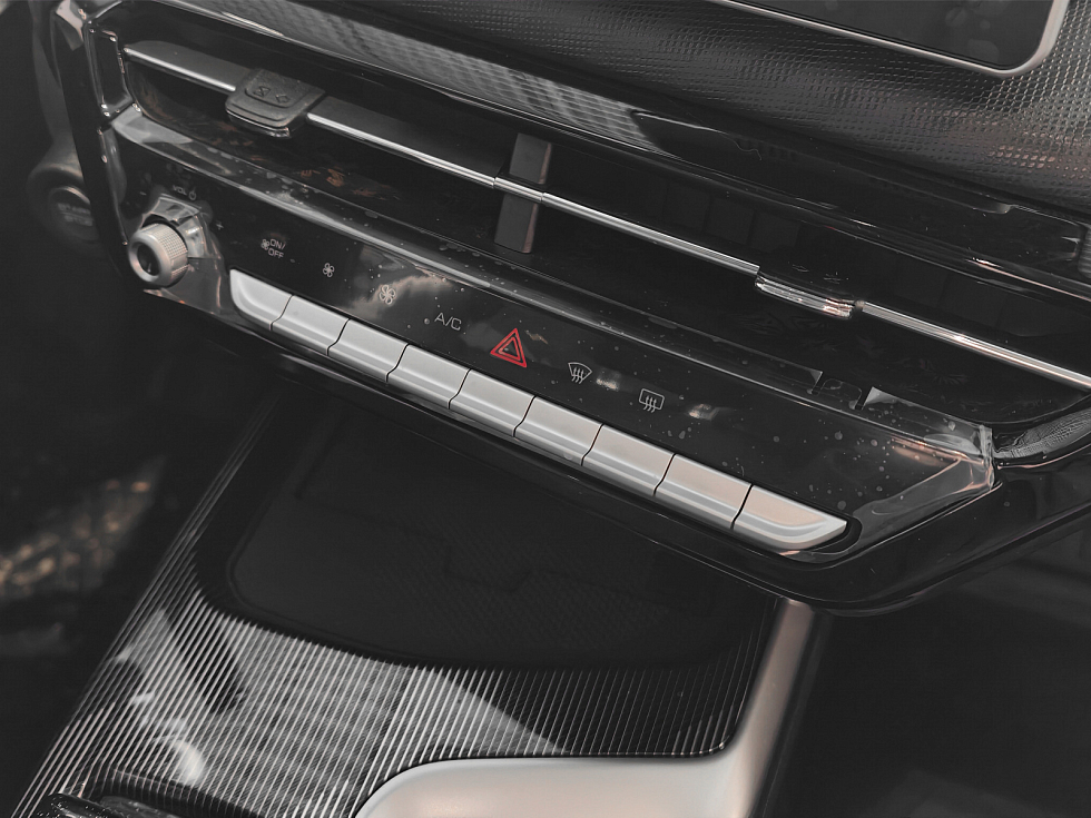 Haval Jolion Оптимум, черный