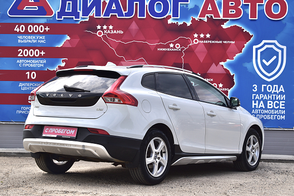 Volvo V40, 2013 года, пробег 198400 км