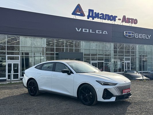 Changan UNI-V Комфорт, 2023 года, пробег 22100 км