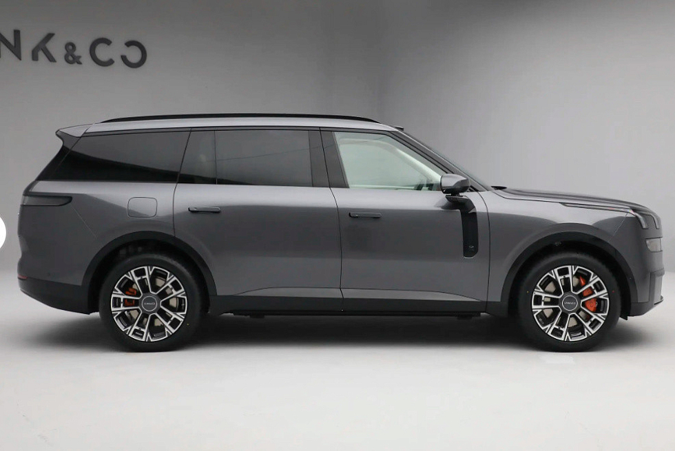 Lynk & Co 900 Ultra (6 seats), серый