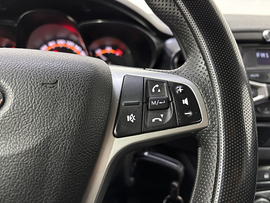 Lada (ВАЗ) Vesta Comfort, 2019 года, пробег 124580 км