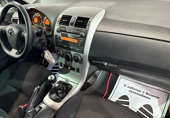 Toyota Corolla, 2011 года, пробег 225300 км