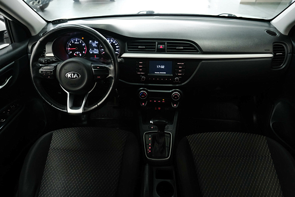 Kia Rio, 2019 года, пробег 140000 км