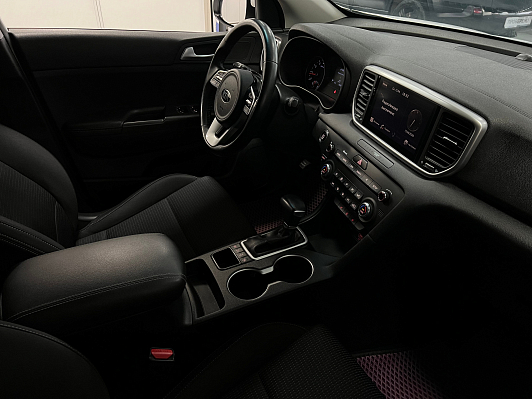 Kia Sportage Luxe, 2021 года, пробег 196864 км