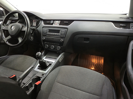 Skoda Octavia, 2013 года, пробег 193646 км