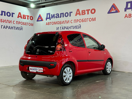 Peugeot 107 Active, 2013 года, пробег 194500 км
