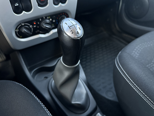 Renault Sandero, 2012 года, пробег 95500 км