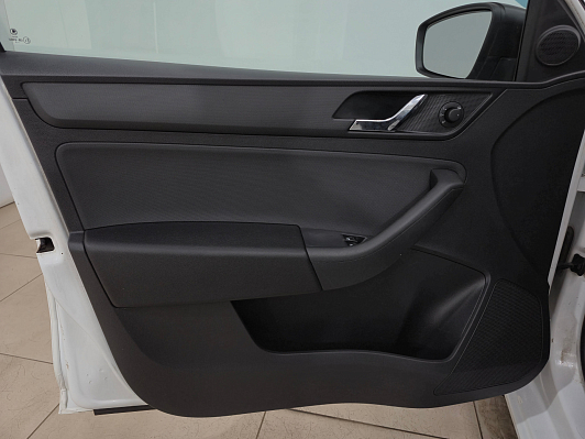 Skoda Rapid Ambition, 2017 года, пробег 115591 км