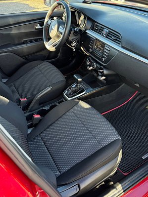 Kia Rio Luxe, 2019 года, пробег 140990 км
