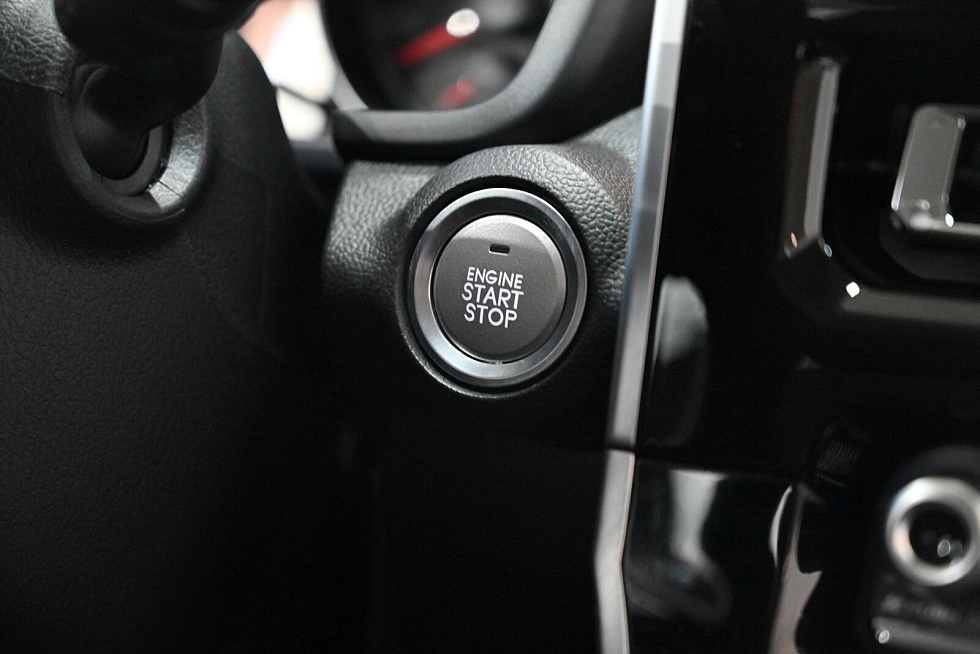 Haval M6 Оптимум, серебряный