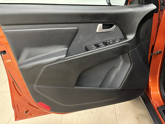 Kia Sportage Luxe, 2011 года, пробег 168576 км