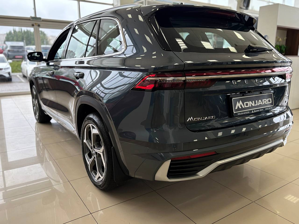 Geely Monjaro Luxury, серый