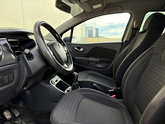 Renault Kaptur Drive, 2016 года, пробег 196872 км