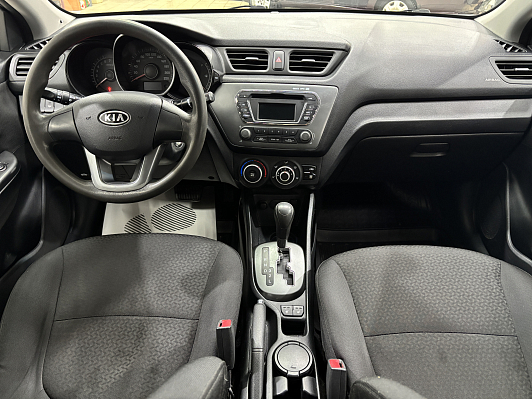 Kia Rio, 2012 года, пробег 112212 км