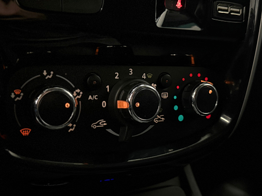 Nissan Terrano Elegance, 2019 года, пробег 115000 км