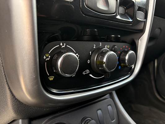 Renault Duster Expression, 2013 года, пробег 183514 км