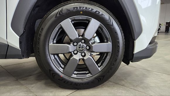 Toyota RAV4 Luxury, 2026 года, пробег 904 км