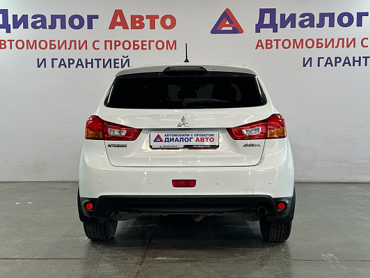 Mitsubishi ASX Intense, 2013 года, пробег 283000 км