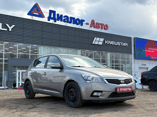 Kia Ceed, 2010 года, пробег 233000 км