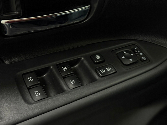 Mitsubishi Outlander Invite, 2021 года, пробег 67000 км