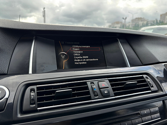 BMW 5 серии, 2013 года, пробег 259279 км