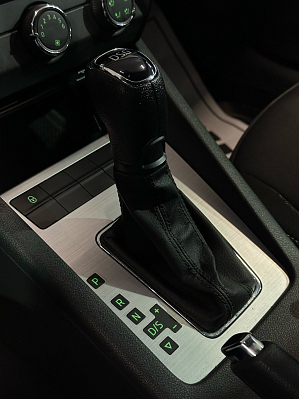 Skoda Octavia, 2019 года, пробег 123067 км
